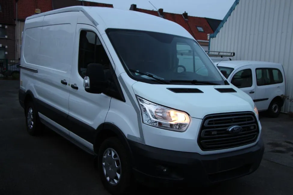 Ford Transit 2.0 L2H2 Airco Cruise Controle Euro 6 77000 km Warranty Image 3