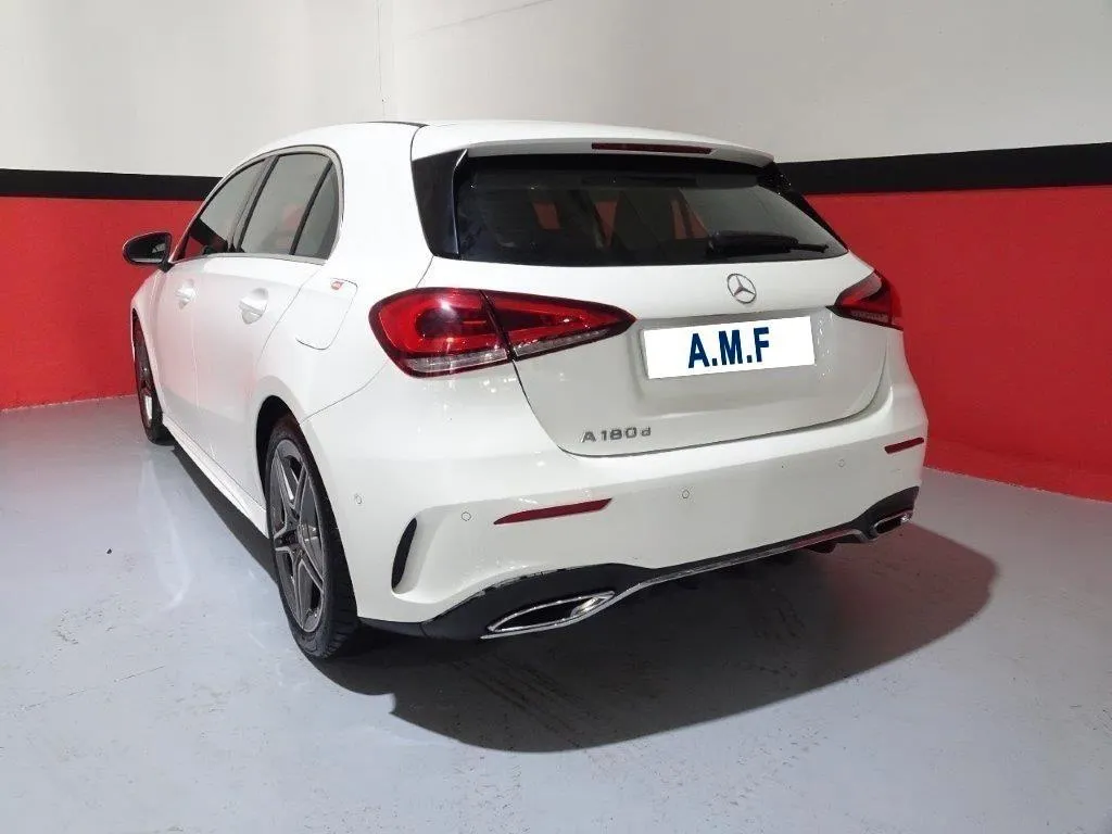 MERCEDES BENZ Classe A A 180 d Automatic Premium Image 6