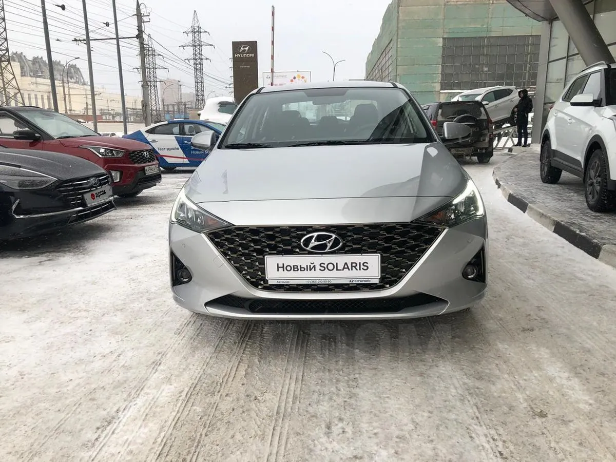 Hyundai Solaris Image 3