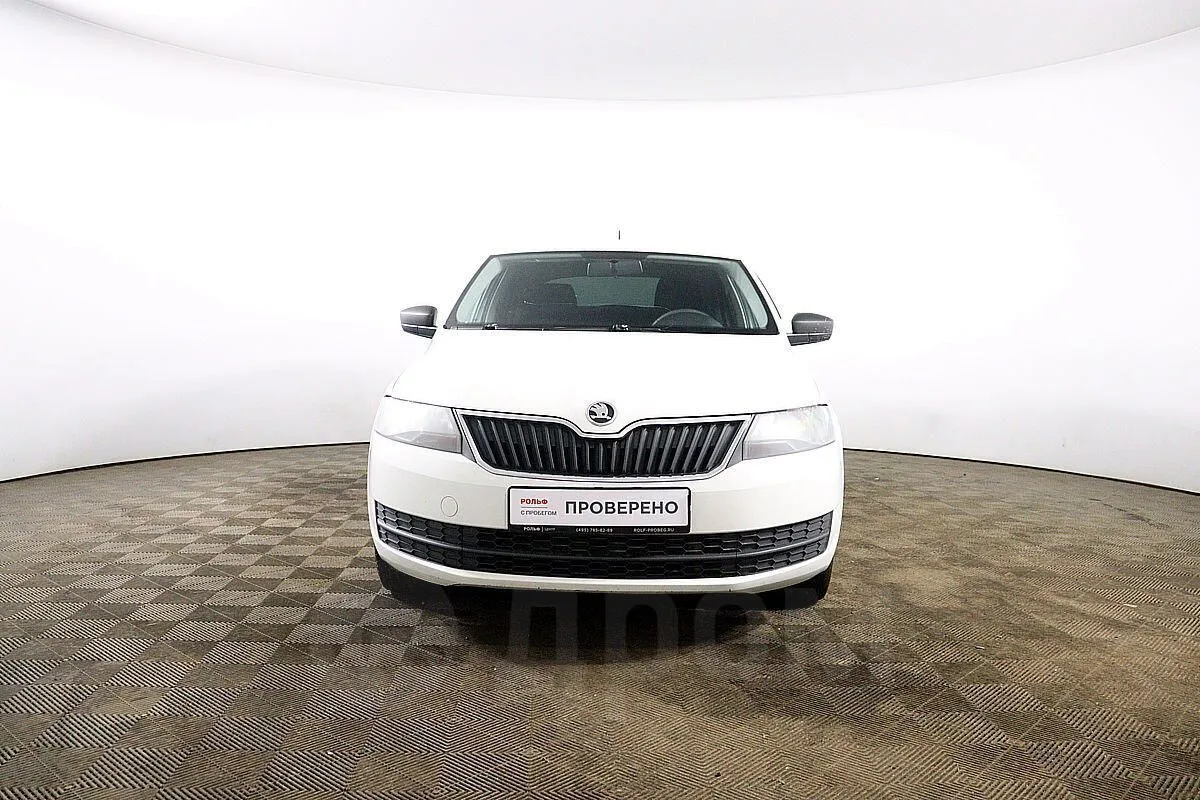 Skoda Rapid Image 2